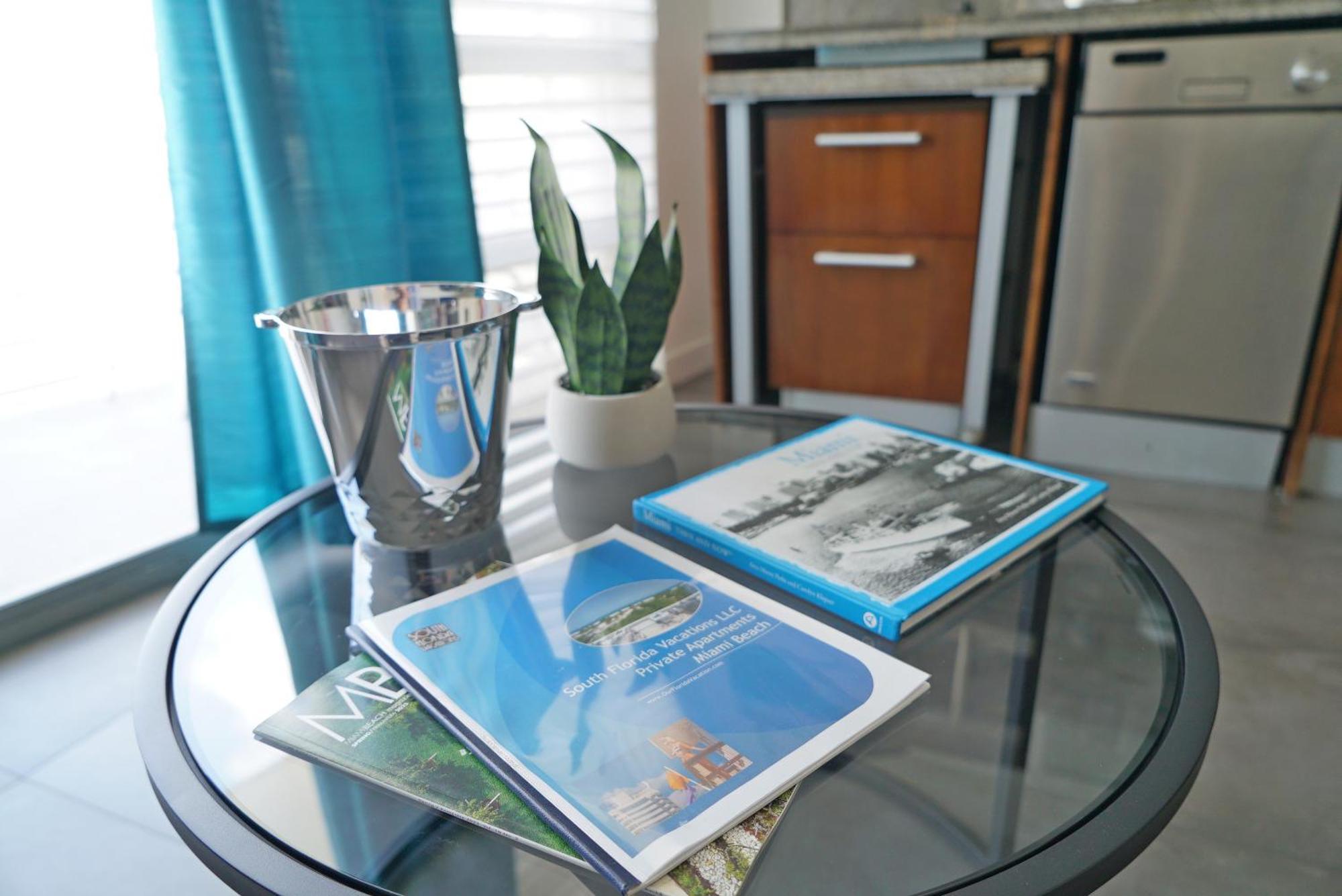 Deluxe Apartments At The Congress Miami Beach Bilik gambar