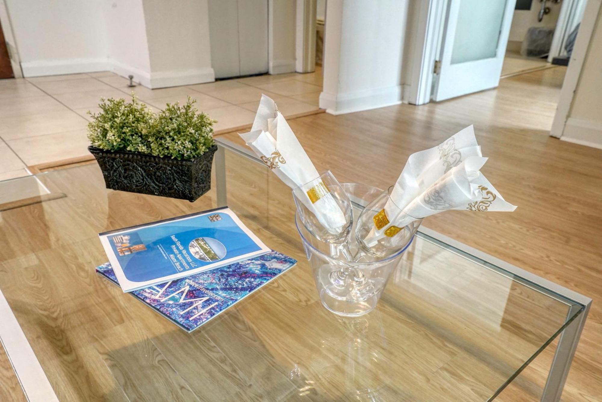 Deluxe Apartments At The Congress Miami Beach Bilik gambar