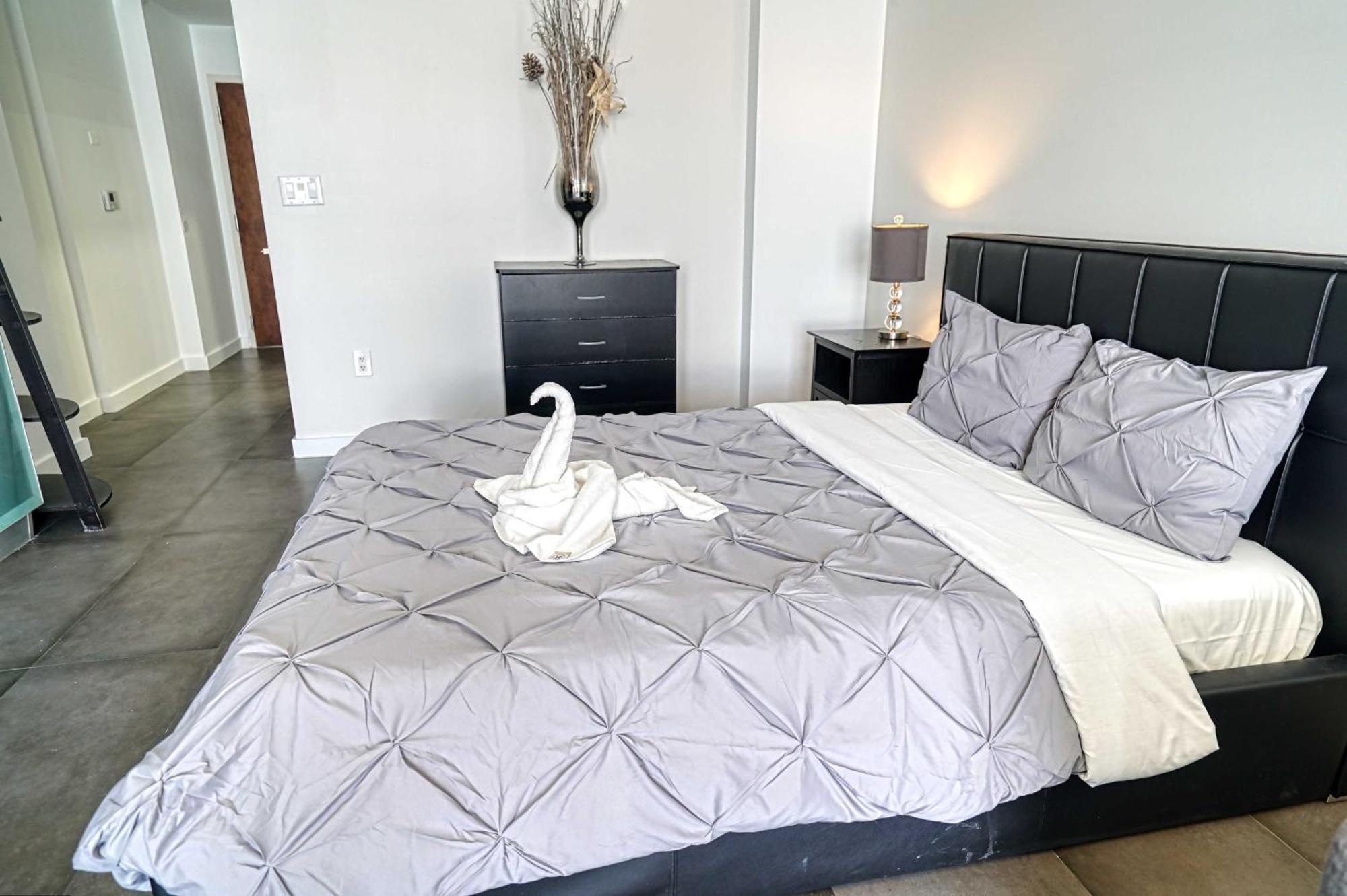 Deluxe Apartments At The Congress Miami Beach Bilik gambar